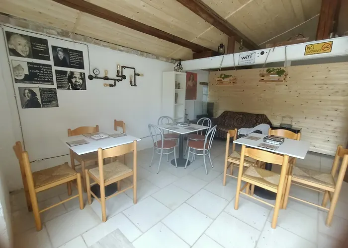La casa sul tetto, Room's&Glamping